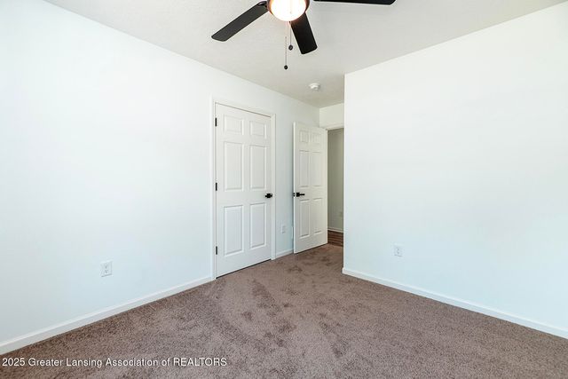 1429 Pierce Road, Lansing, MI 48910