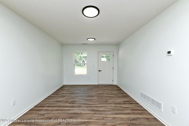 1429 Pierce Road, Lansing, MI 48910