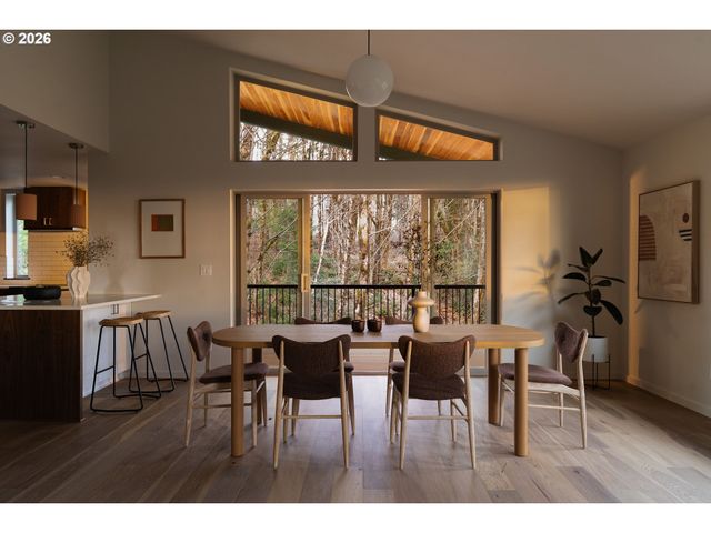 3105 Nw BLUE SKY Ln, Portland, OR 97229