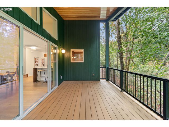 3105 Nw BLUE SKY Ln, Portland, OR 97229