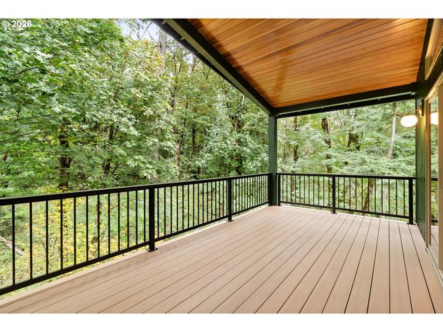 3105 Nw BLUE SKY Ln, Portland, OR 97229