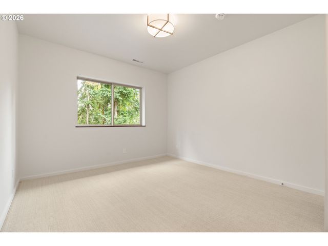 3105 Nw BLUE SKY Ln, Portland, OR 97229
