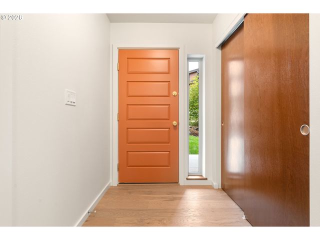 3105 Nw BLUE SKY Ln, Portland, OR 97229