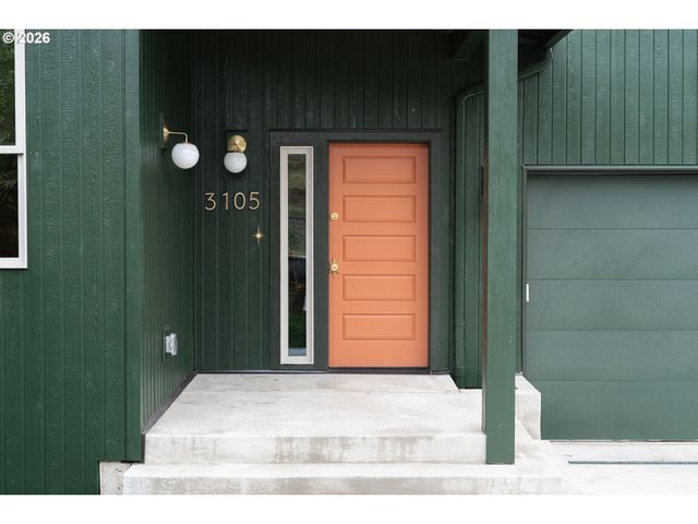 3105 Nw BLUE SKY Ln, Portland, OR 97229