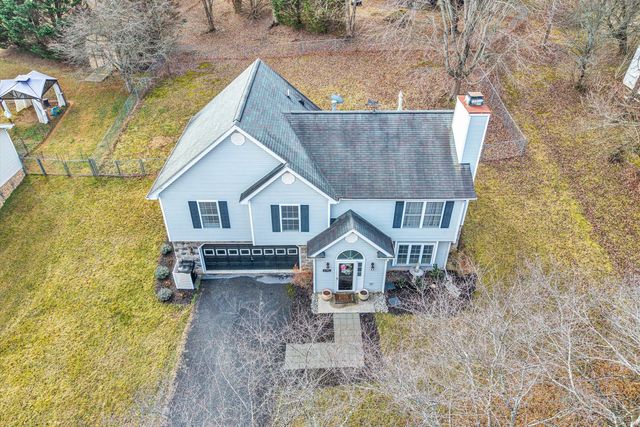 5181 Crumpacker DR, Roanoke, VA 24019