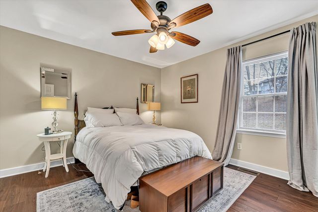 5181 Crumpacker DR, Roanoke, VA 24019