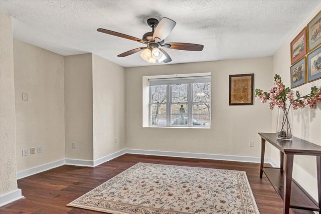 5181 Crumpacker DR, Roanoke, VA 24019