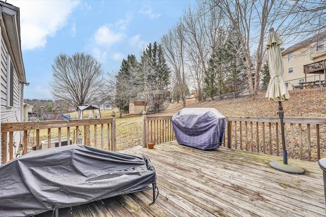 5181 Crumpacker DR, Roanoke, VA 24019