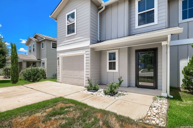 8225 Rocky Pebble, San Antonio, TX 78244