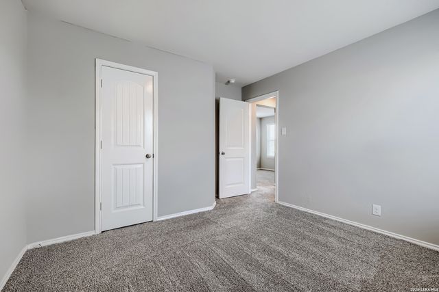 8225 Rocky Pebble, San Antonio, TX 78244