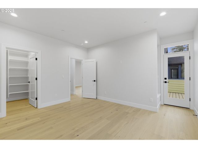 6900 Se Brooklyn St, Portland, OR 97206