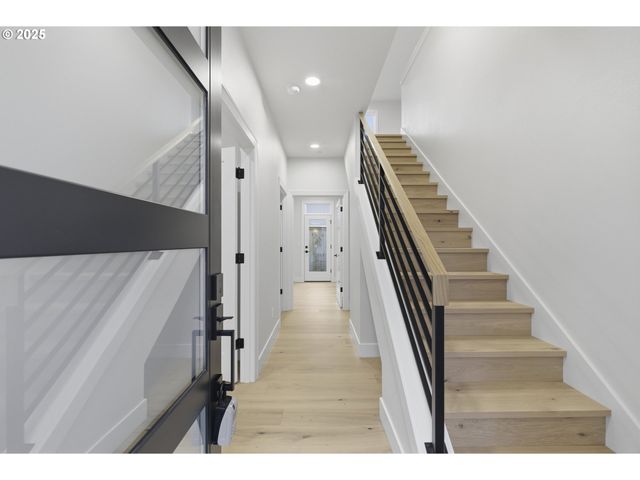 6900 Se Brooklyn St, Portland, OR 97206