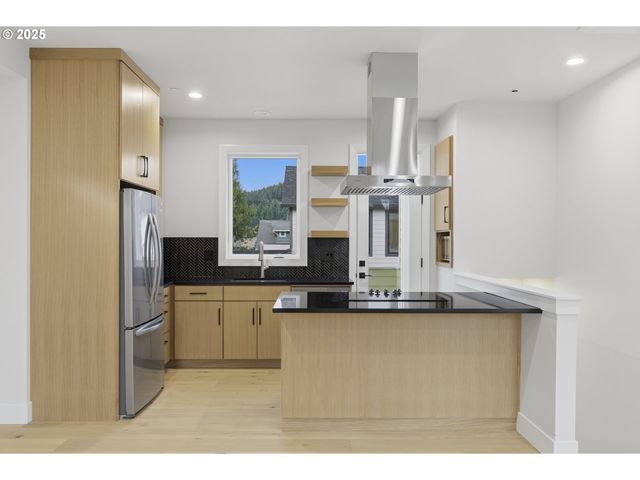 6900 Se Brooklyn St, Portland, OR 97206