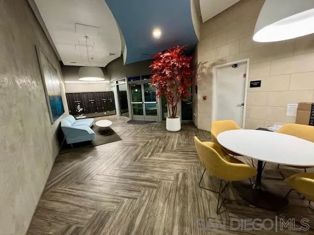 801 Ash St 101, San Diego, CA 92101