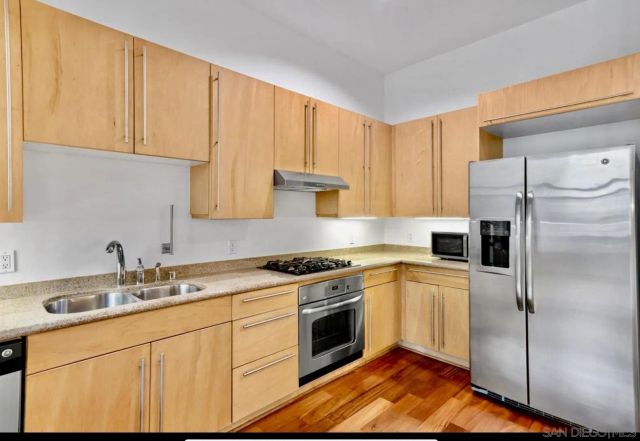 801 Ash St 101, San Diego, CA 92101