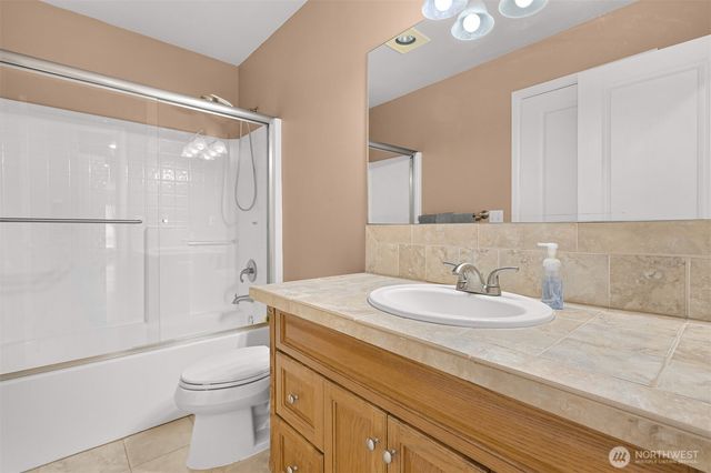 333 Lakeside Drive, Sedro Woolley, WA 98284