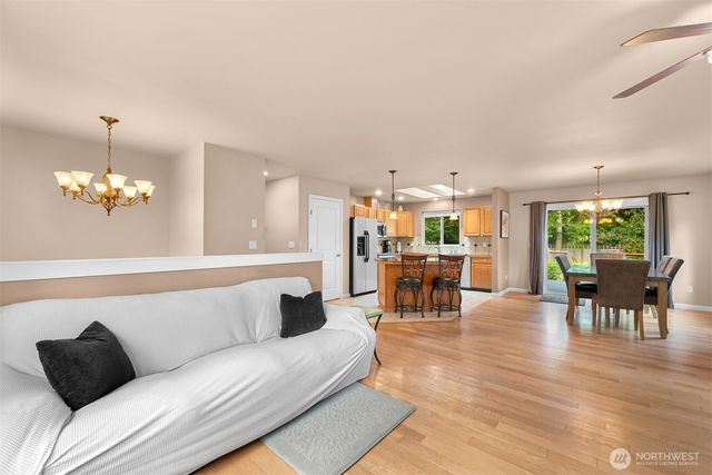 333 Lakeside Drive, Sedro Woolley, WA 98284