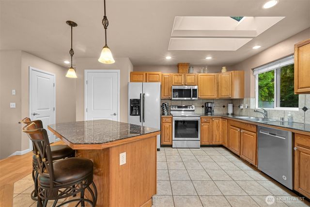 333 Lakeside Drive, Sedro Woolley, WA 98284