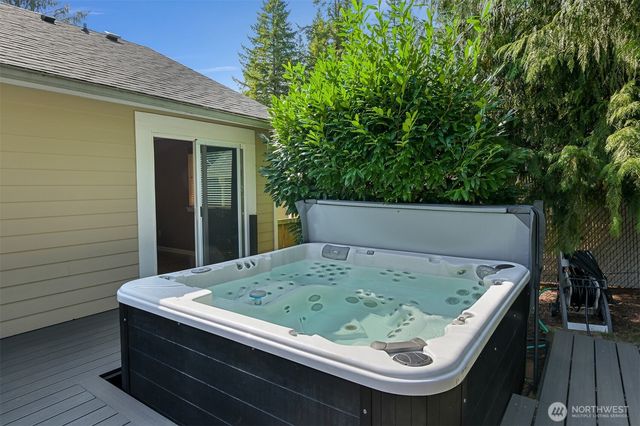 333 Lakeside Drive, Sedro Woolley, WA 98284