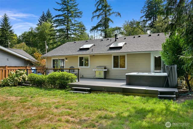 333 Lakeside Drive, Sedro Woolley, WA 98284