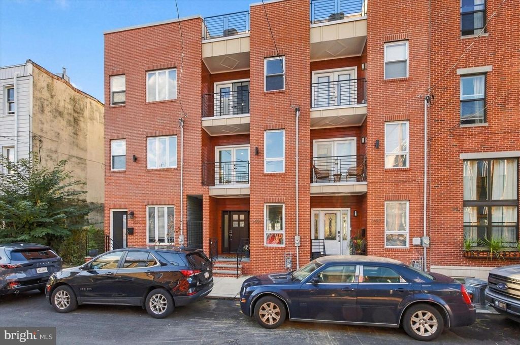 2038 MARTHA ST, PHILADELPHIA, PA 19125 — exterior