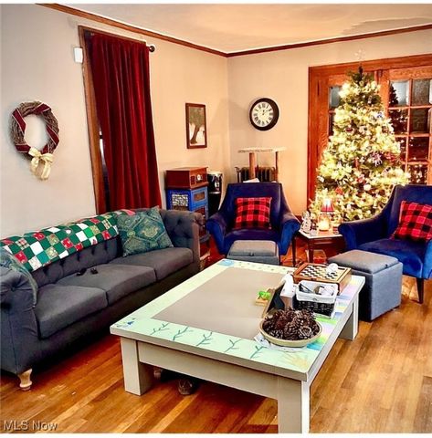 1568 W Exchange Street, Akron, OH 44313