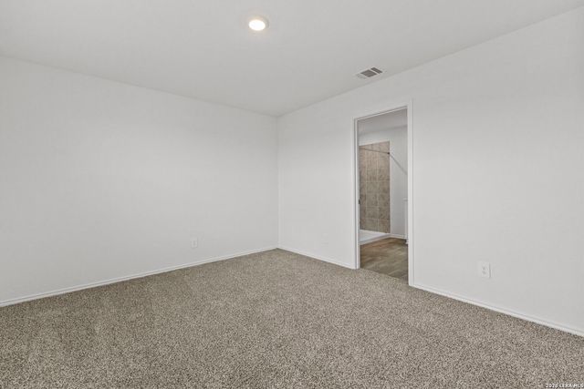 16023 Mahogany Way, Elmendorf, TX 78112