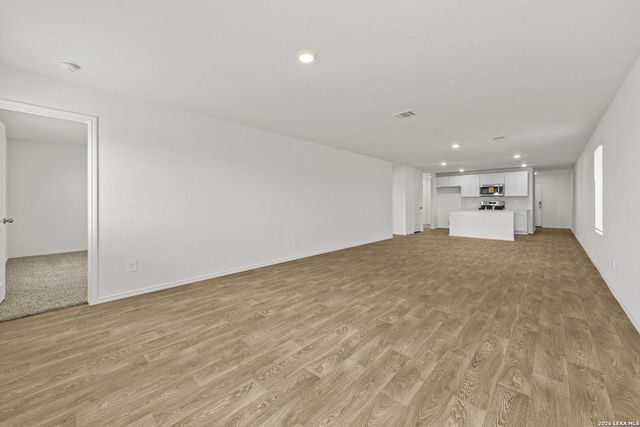 16023 Mahogany Way, Elmendorf, TX 78112