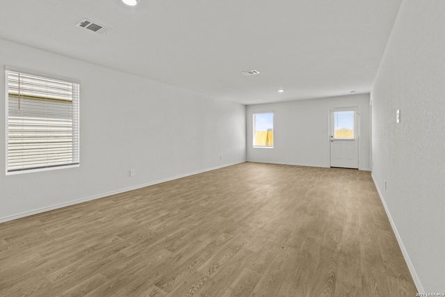 16023 Mahogany Way, Elmendorf, TX 78112
