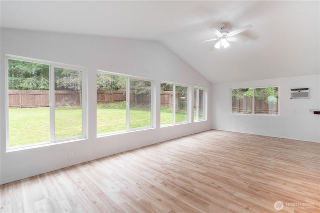 799 King Road, Winlock, WA 98596