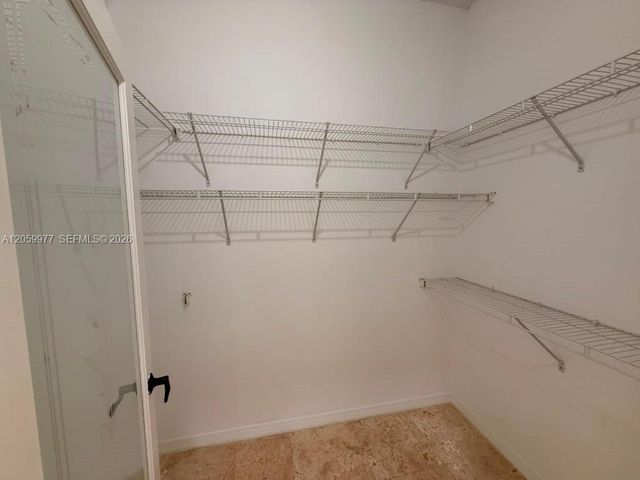 420 SE 23rd Ln 420, Homestead, FL 33033
