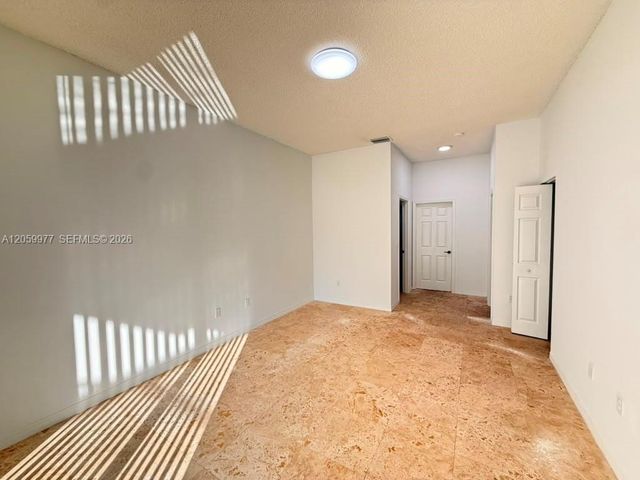 420 SE 23rd Ln 420, Homestead, FL 33033