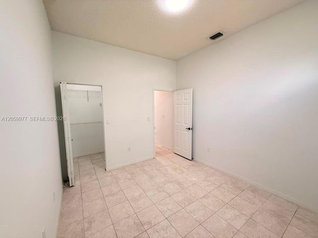 420 SE 23rd Ln 420, Homestead, FL 33033