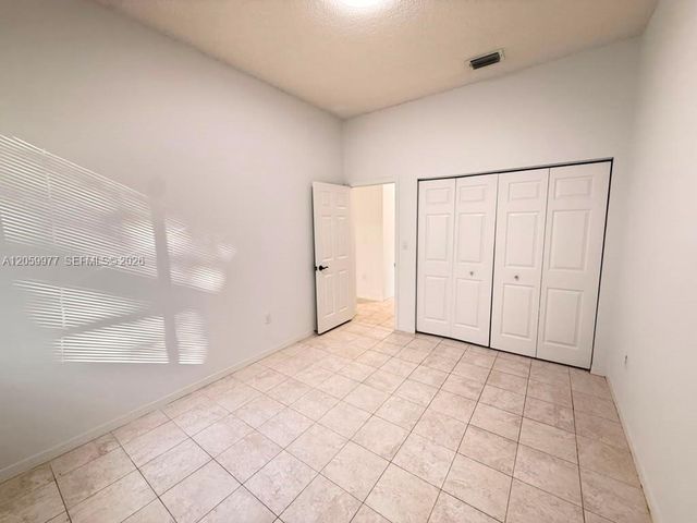 420 SE 23rd Ln 420, Homestead, FL 33033