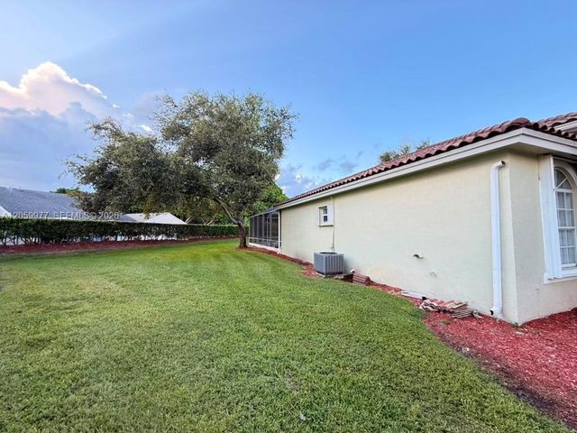 420 SE 23rd Ln 420, Homestead, FL 33033