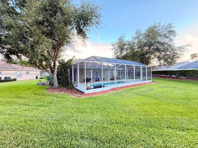 420 SE 23rd Ln 420, Homestead, FL 33033