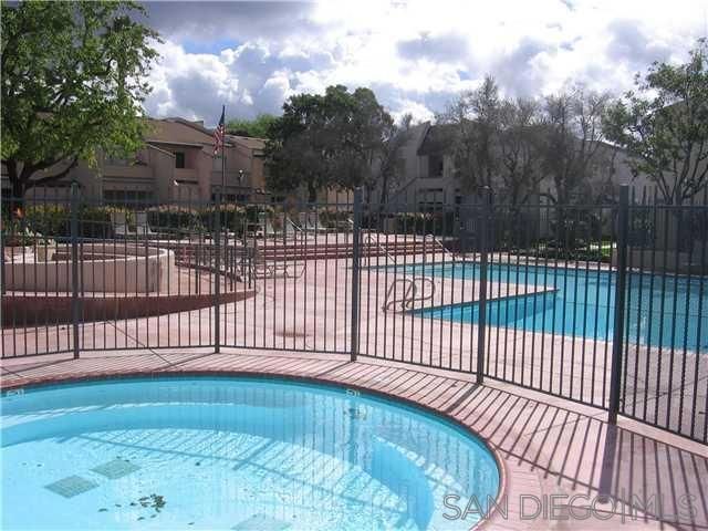 3250 Ashford L, San Diego, CA 92111