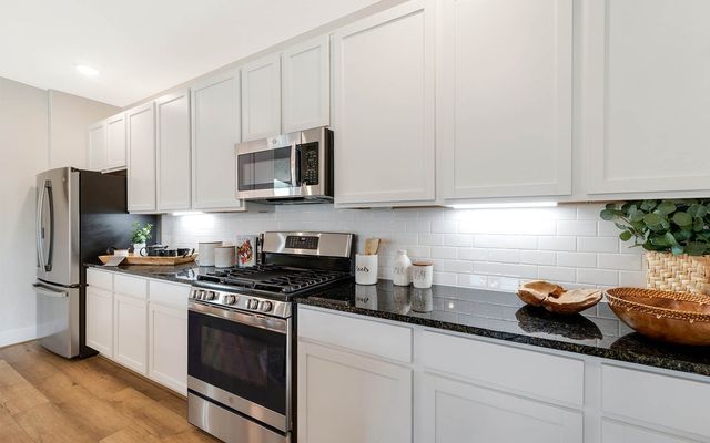 606 Tompkins Ln, Gallatin, TN 37066