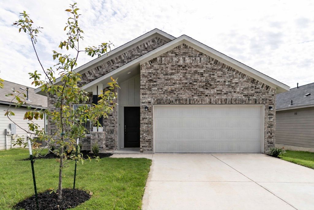 606 Tompkins Ln, Gallatin, TN 37066