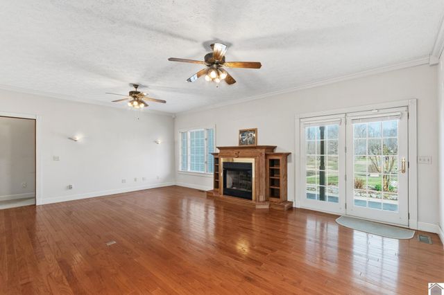 1478 Bill Thompson Road, Kuttawa, KY 42038