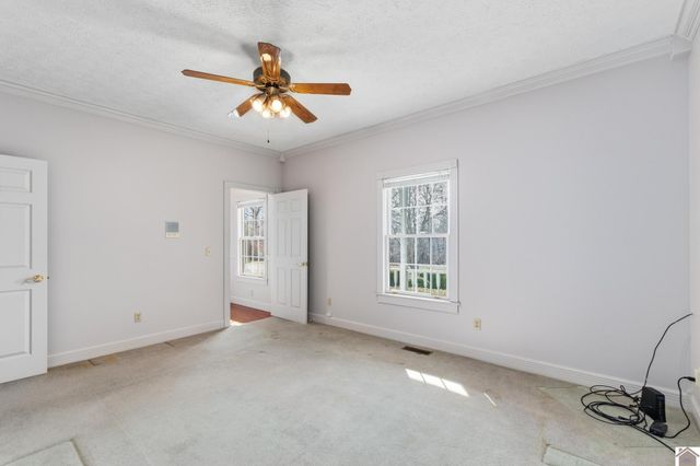 1478 Bill Thompson Road, Kuttawa, KY 42038