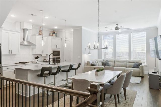 406 Hargrove Lane, Decatur, GA 30030