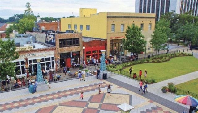 406 Hargrove Lane, Decatur, GA 30030