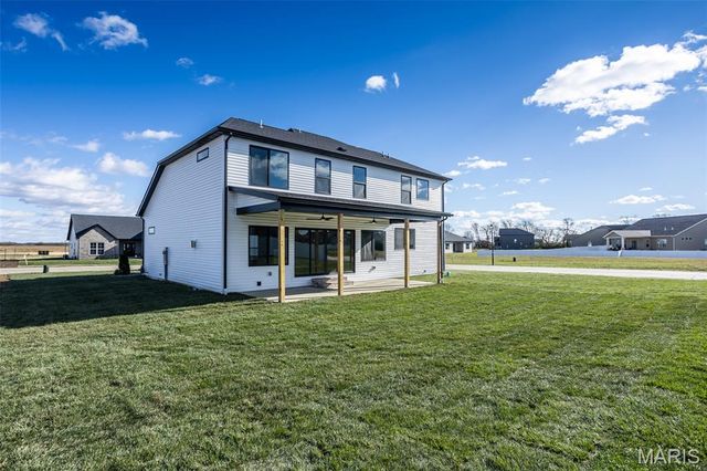 7123 Savannah Drive, Glen Carbon, IL 62034