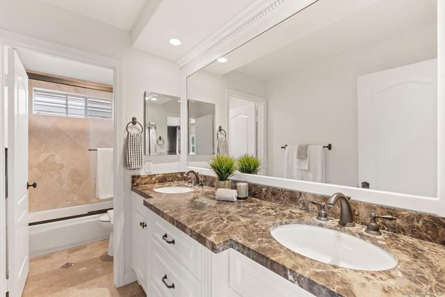 4727 Plummer Ct, San Diego, CA 92130