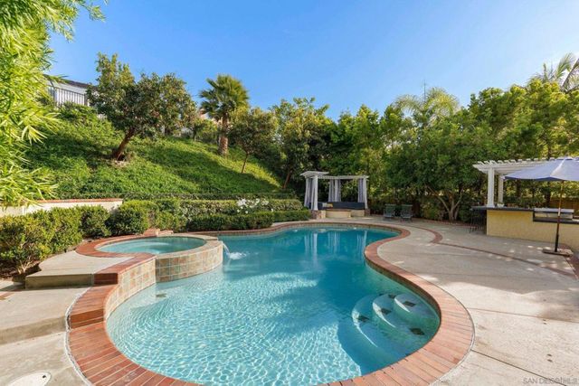 4727 Plummer Ct, San Diego, CA 92130