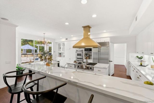 4727 Plummer Ct, San Diego, CA 92130