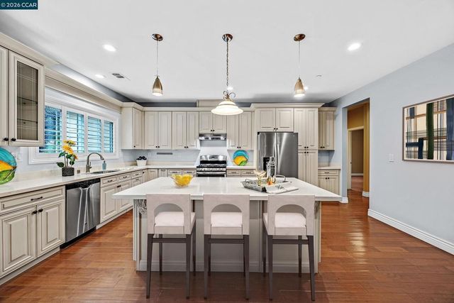 161 Valle Vista Dr, Danville, CA 94526
