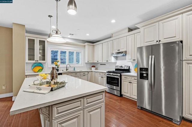 161 Valle Vista Dr, Danville, CA 94526