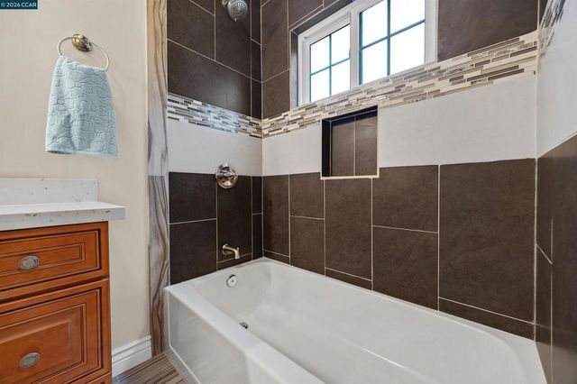 161 Valle Vista Dr, Danville, CA 94526